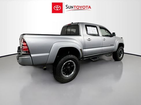 Used 2015 Toyota Tacoma 4x4 Double Cab image 4