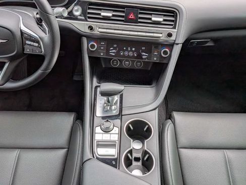 Used 2026 Genesis G70 2.5T RWD image 18