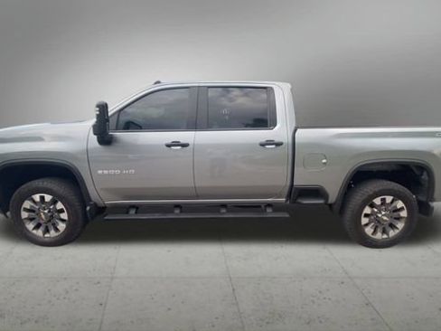 Certified 2025 Chevrolet Silverado 2500 Custom w/ Custom Value Package image 5