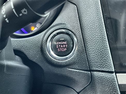 Used 2016 Subaru Legacy 2.5i Limited image 24