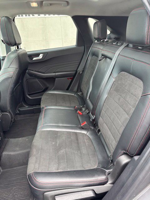 Used 2022 Ford Escape SEL w/ SEL Stealth AWD Package image 11