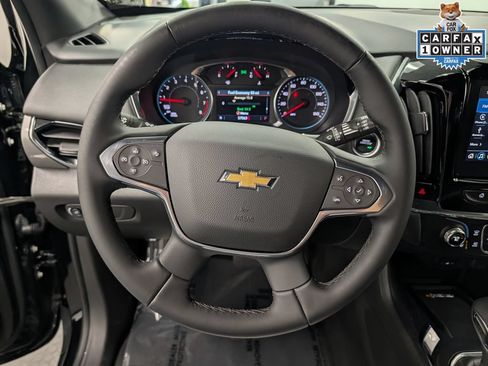 Used 2023 Chevrolet Traverse LT FWD image 24