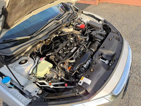 Used 2016 Honda Civic EX-T image 75