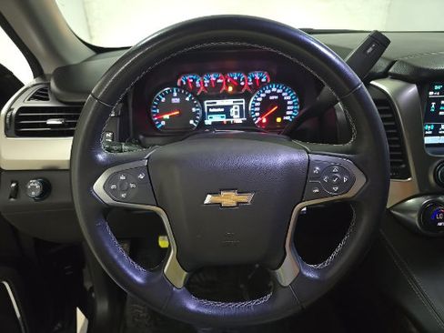 Used 2019 Chevrolet Tahoe LS w/ Enhanced Driver Alert Package RWD image 5