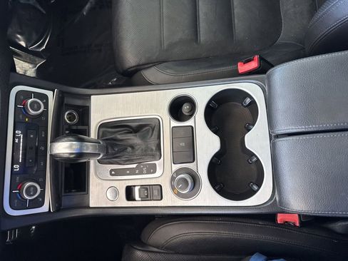 Used 2017 Volkswagen Touareg Wolfsburg Edition AWD/4WD image 16