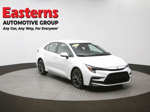 Used 2025 Toyota Corolla SE image 49