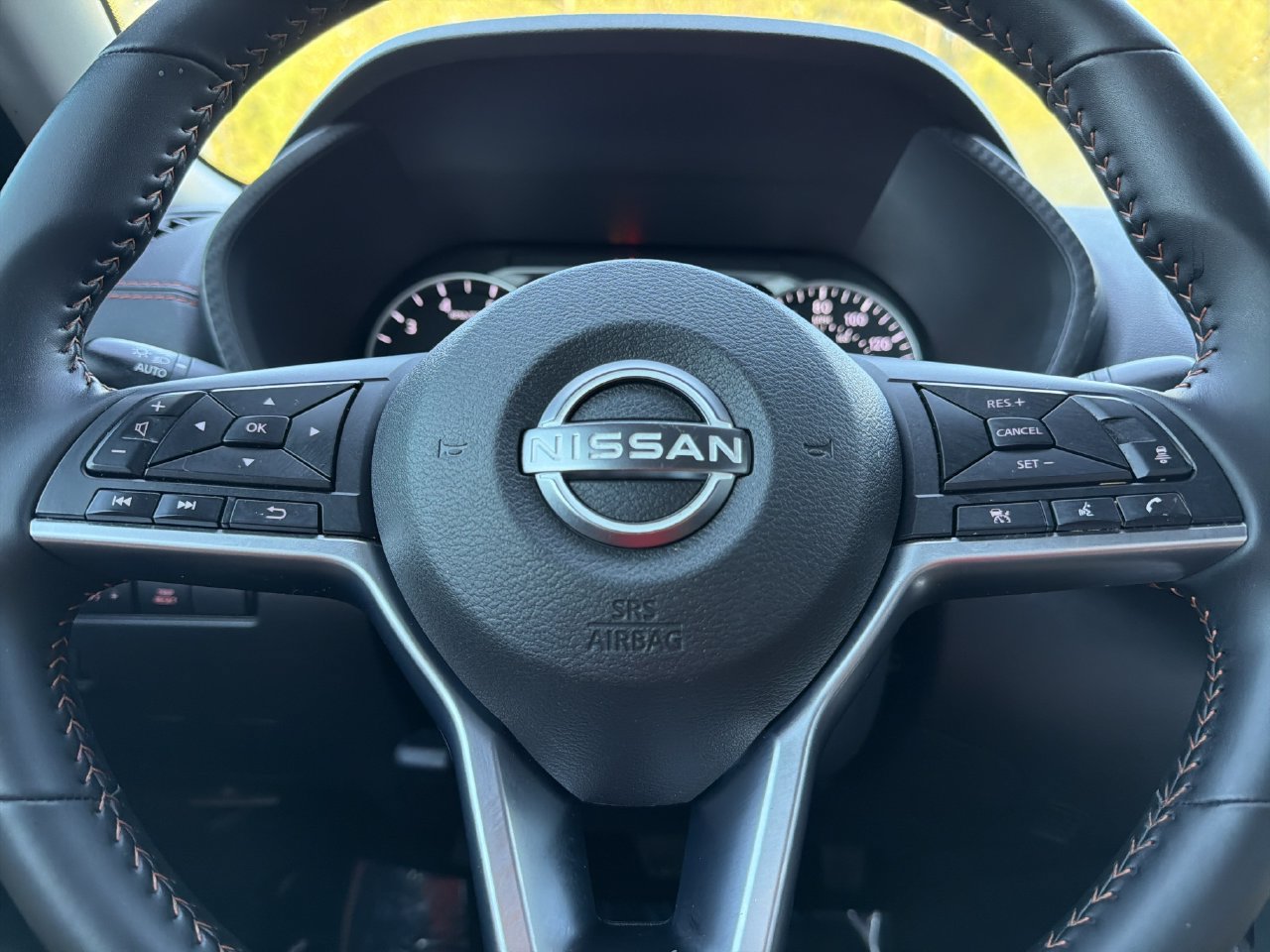 Certified 2025 Nissan Sentra SR w/ Midnight Edition FWD image 8