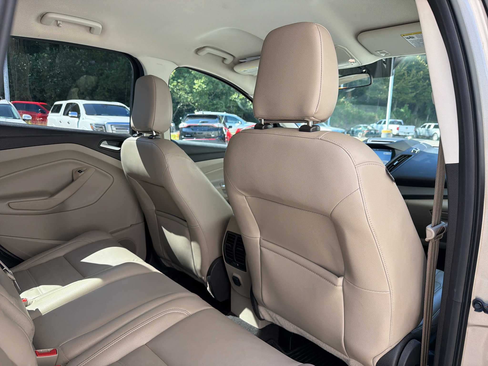 Used 2018 Ford Escape SEL FWD image 16