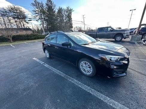 Used 2018 Subaru Impreza 2.0i Premium w/ Eyesight & BSD & Rcta image 2