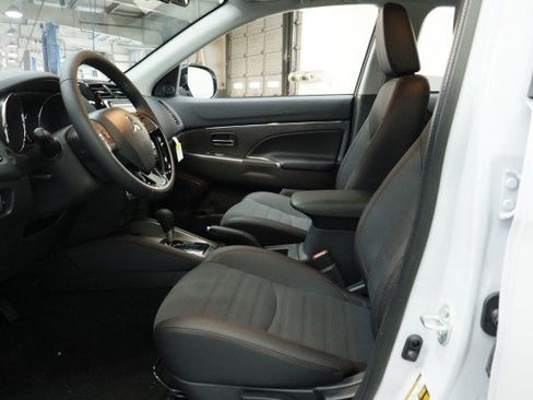 New 2026 Mitsubishi Outlander Sport SE AWD/4WD image 6