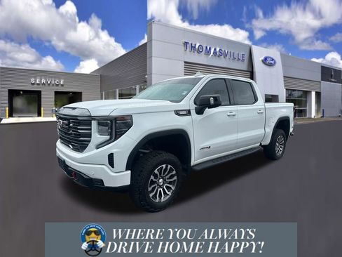 Used 2023 GMC Sierra 1500 AT4 w/ AT4 Premium Package AWD/4WD image 6