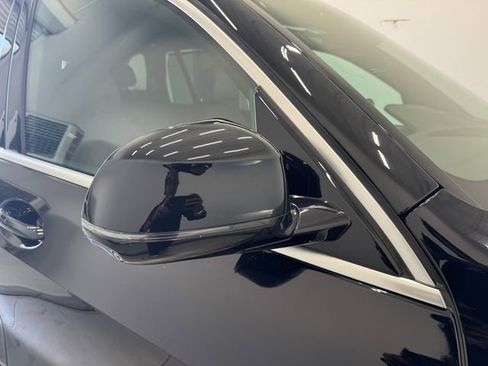 Used 2020 BMW X5 xDrive50i w/ Executive Package image 36