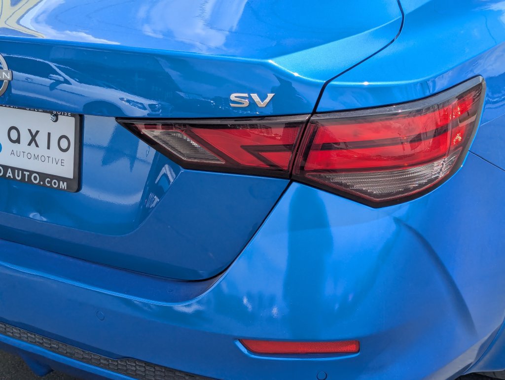 Used 2024 Nissan Sentra SV FWD image 5