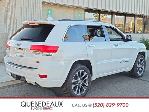 Used 2018 Jeep Grand Cherokee Overland AWD/4WD image 7