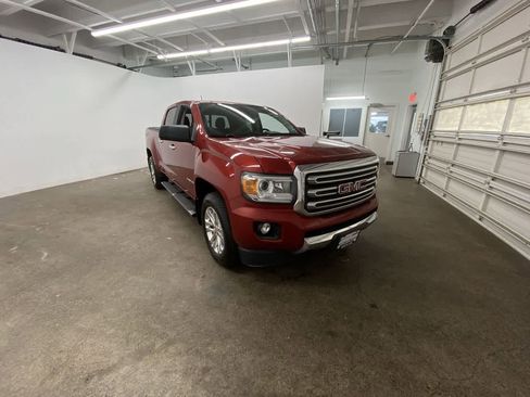 Used 2016 GMC Canyon SLT w/ Driver Alert Package image 8