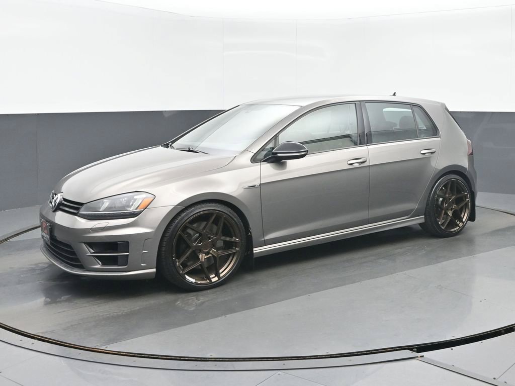Used 2017 Volkswagen Golf R 4-Door AWD/4WD image 7