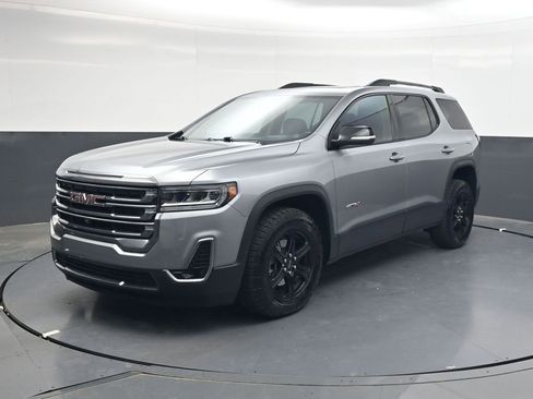 Used 2023 GMC Acadia AT4 w/ Technology Package AWD/4WD image 8