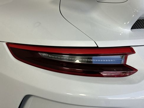 Used 2018 Porsche 911 GT3 w/ Sport Chrono Package image 29