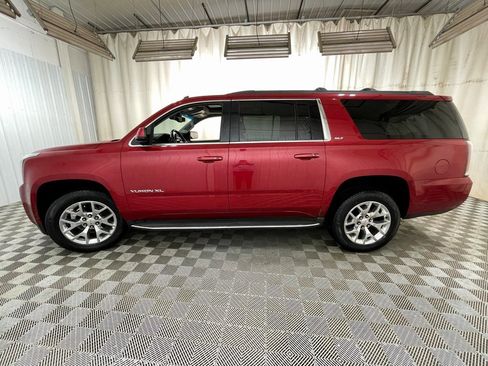 Used 2015 GMC Yukon XL SLT w/ Open Road Package image 28