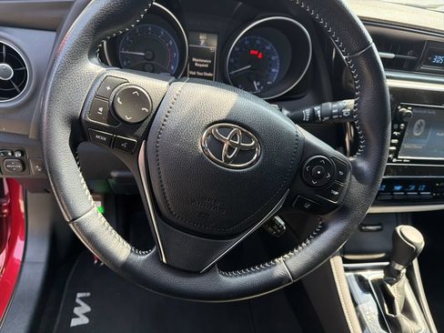 Used 2018 Toyota Corolla iM FWD image 5