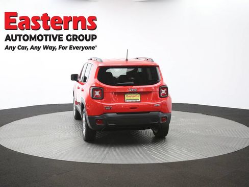 Used 2021 Jeep Renegade Latitude AWD/4WD image 36
