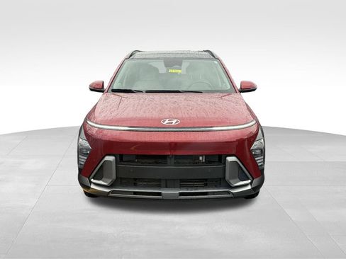Used 2024 Hyundai Kona Limited image 2