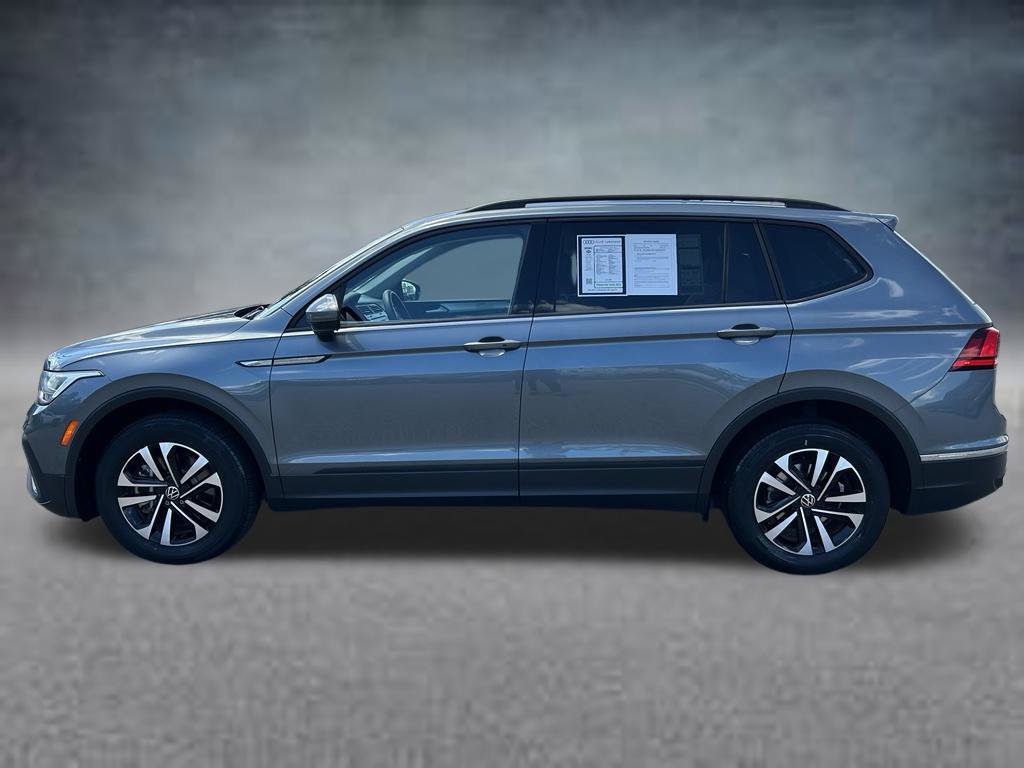 Used 2022 Volkswagen Tiguan S FWD image 2