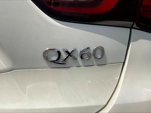 Certified 2019 INFINITI QX60 Luxe AWD/4WD image 23