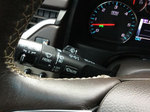 Used 2015 Chevrolet Tahoe LTZ AWD/4WD image 20