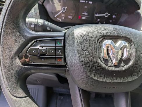Used 2023 RAM ProMaster 2500 FWD image 22