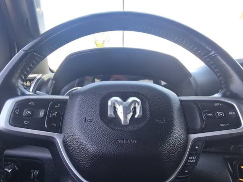 Used 2022 RAM 1500 Big Horn AWD/4WD image 25