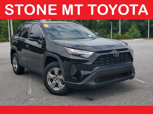 Used 2023 Toyota RAV4 XLE w/ Convenience Package FWD image 1