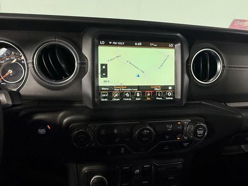 Used 2023 Jeep Gladiator Overland w/ Popular Equipment Package AWD/4WD image 19