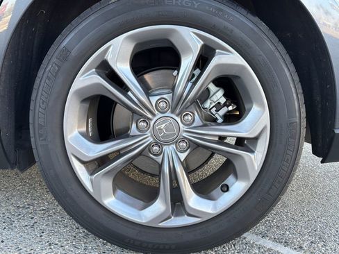 Used 2024 Honda Accord EX image 31