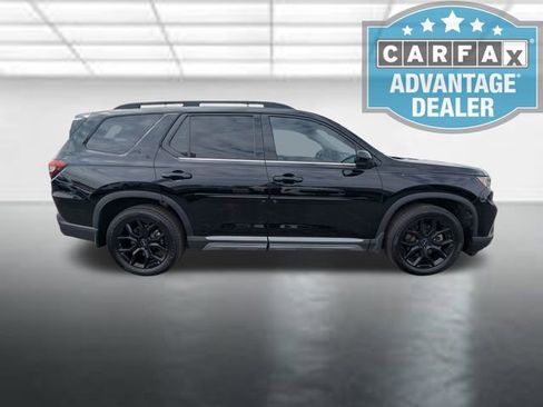 Used 2025 Honda Pilot Elite image 31
