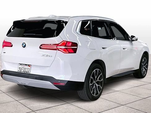 Used 2025 BMW X3 xDrive30i w/ Convenience Package image 16