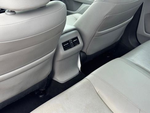 Used 2017 Honda Accord EX-L image 15