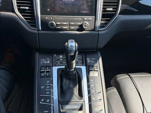 Used 2018 Porsche Macan S AWD/4WD image 8