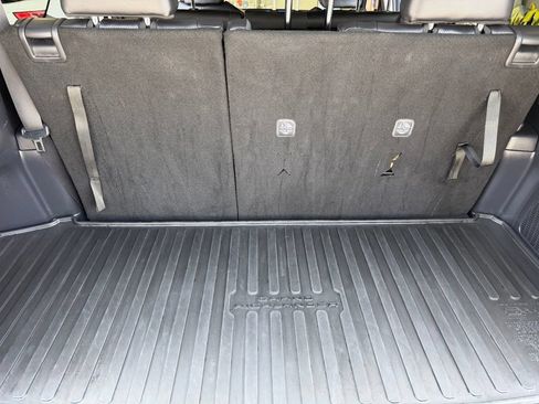 Used 2025 Toyota Grand Highlander FWD image 24