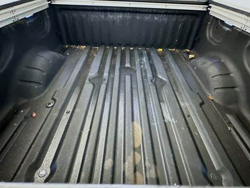 Used 2024 Nissan Titan PRO-4X w/ Pro-4x Convenience Package image 30