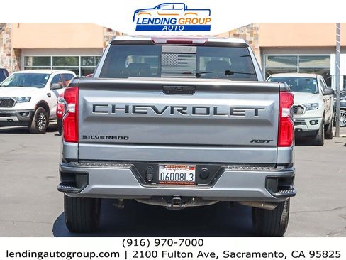 Used 2022 Chevrolet Silverado 1500 RST w/ Convenience Package II image 3