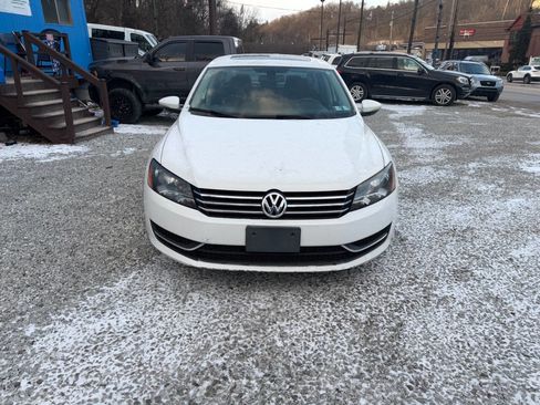 Used 2012 Volkswagen Passat 2.5 SE image 5
