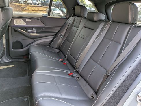 Used 2024 Mercedes-Benz GLE 450 4MATIC image 18