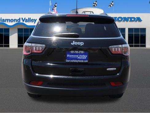 Used 2020 Jeep Compass Latitude FWD image 5