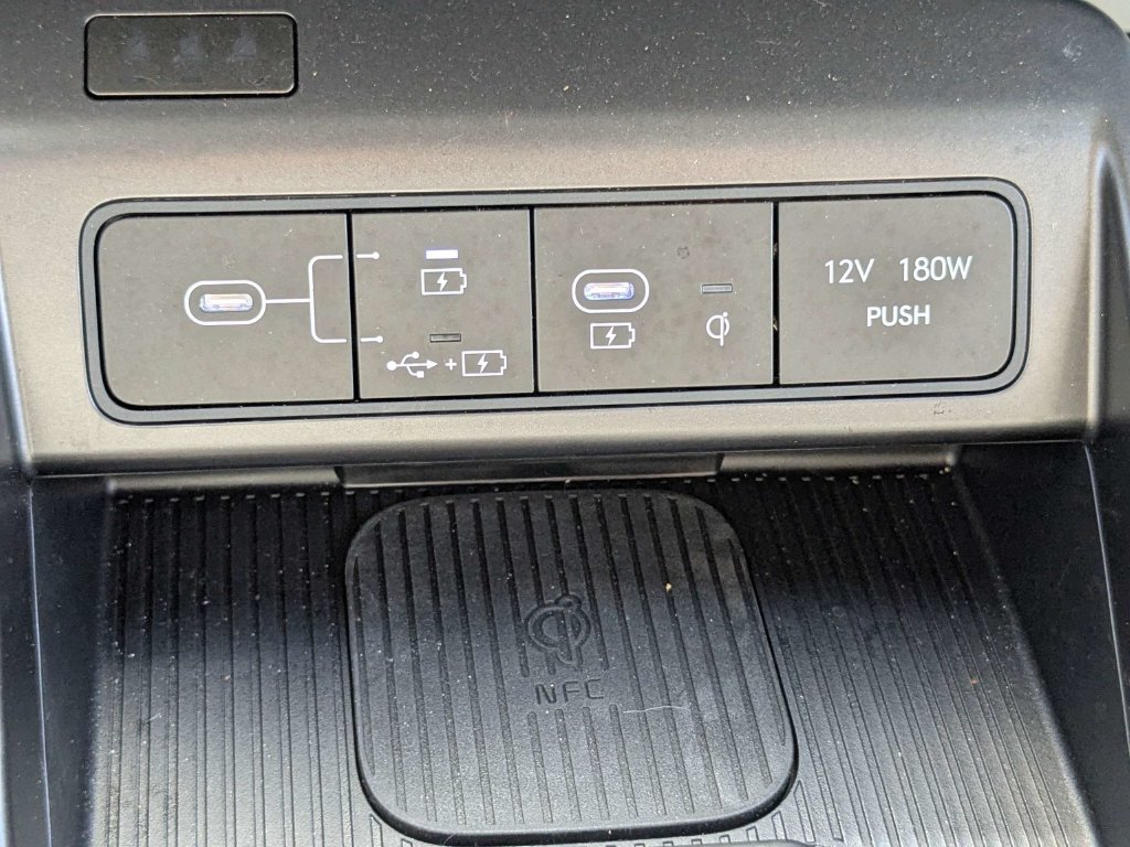 Used 2026 Hyundai Kona Limited FWD image 29