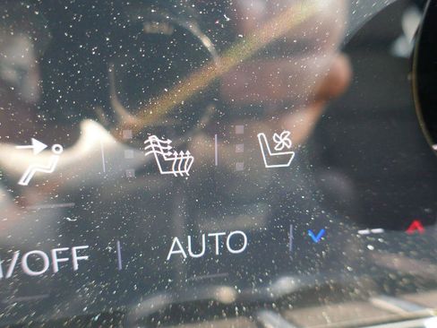 New 2026 GMC Yukon XL Elevation image 25