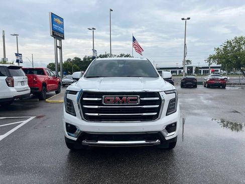 Used 2025 GMC Yukon XL Elevation RWD image 5