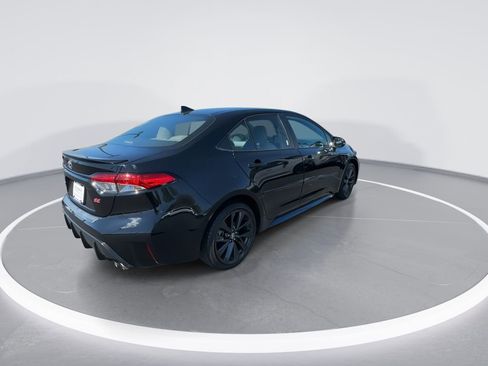 Used 2023 Toyota Corolla SE w/ Carpet Mat Package (TMS) image 8