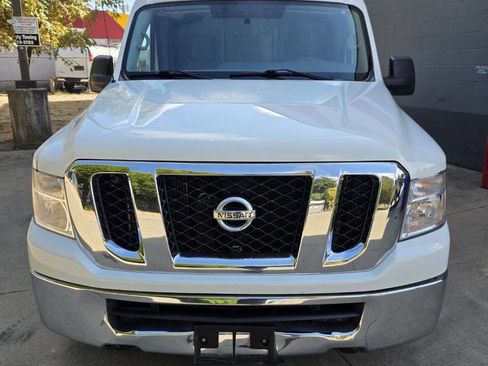 Used 2018 Nissan NV 2500 SL w/ Navigation Package image 2