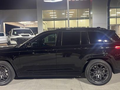 Used 2025 Jeep Grand Cherokee Summit